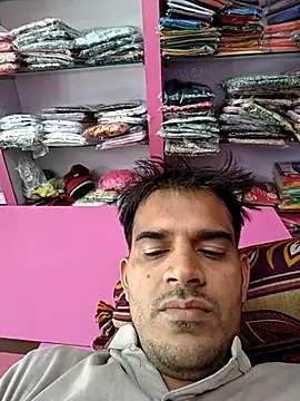 Snapshot of absoluteright chatting on 03/06/25, 09:25 absoluteright online show from 03/06/25, 09:25