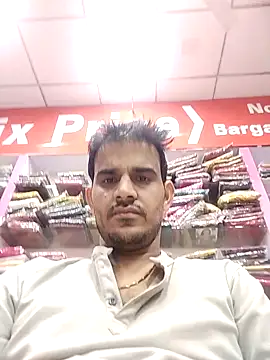 Snapshot of absoluteright chatting on 11/12/25, 01:00 absoluteright online show from 11/12/25, 01:00