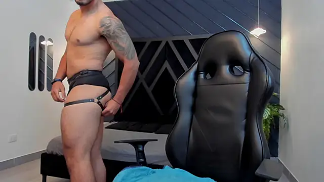 Liam Kleiin online show from 10/25/25, 11:29