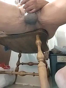 Snapshot of Roleplay2323 chatting on 10/31/25, 11:00 Roleplay2323 online show from 10/31/25, 11:00