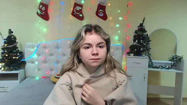 TinaRedly online show from 01/06/25, 01:30