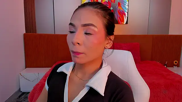 Snapshot of amira_cute2 chatting on 09/23/25, 10:07 amira cute2 online show from 09/23/25, 10:07