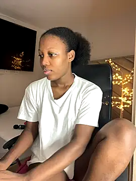 kellya  online show from 10/24/25, 11:56