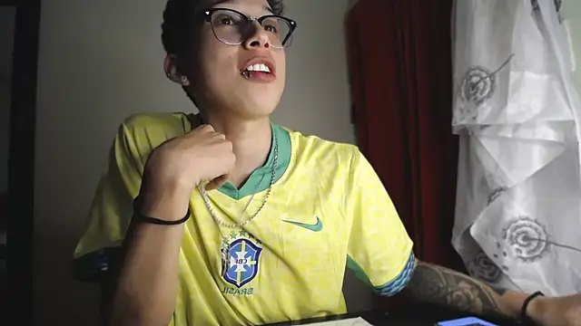  Thomas hot  online show from 12/22/24, 08:14