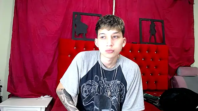  Thomas hot  online show from 03/16/25, 08:54