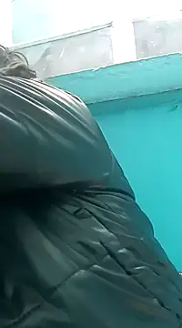 megan collins96 online show from 12/28/24, 08:04