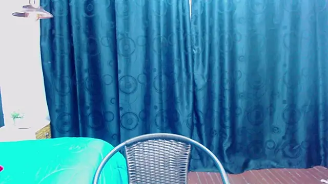 megan collins96 online show from 02/17/25, 10:36