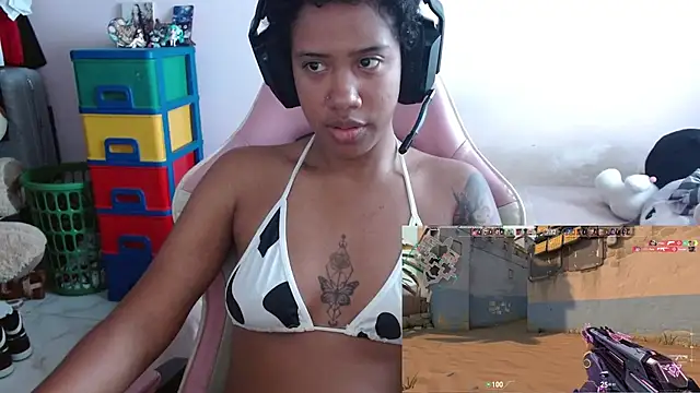 TiffanyRoouse online show from 11/20/25, 07:57