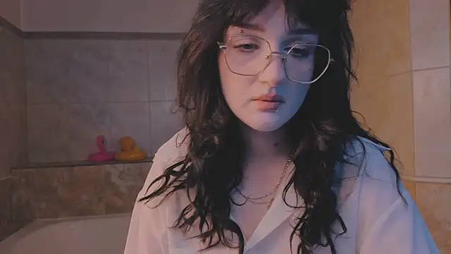 Snapshot of ELLIEJAY chatting on 10/10/25, 05:28 ELLIEJAY online show from 10/10/25, 05:28