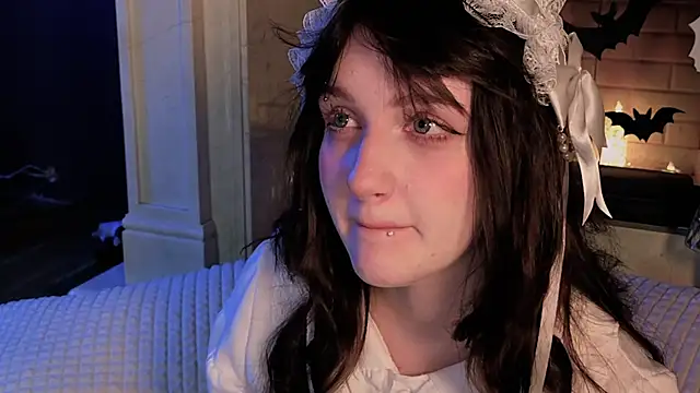 Snapshot of ELLIEJAY chatting on 10/28/25, 05:11 ELLIEJAY online show from 10/28/25, 05:11