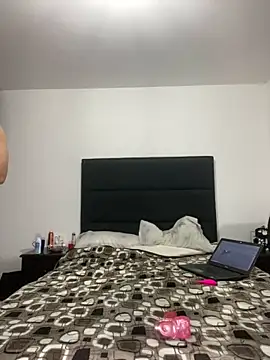 milangym127 online show from 03/21/25, 05:00