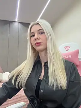 Yanna miana online show from 10/16/25, 06:25