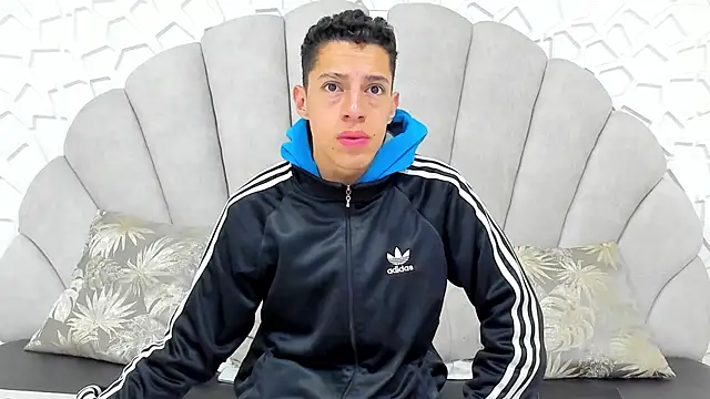 thiago19s online show from 03/08/25, 07:09