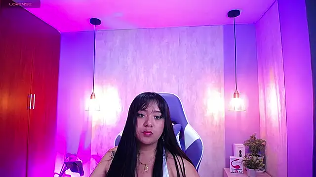 Snapshot of danny_goddess chatting on 03/19/25, 03:09 danny goddess online show from 03/19/25, 03:09
