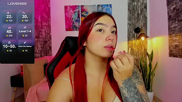 Snapshot of Ariadna_sc chatting on 09/29/25, 01:27 Ariadna sc online show from 09/29/25, 01:27