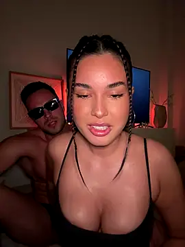 Lizhush  online show from 10/14/25, 08:04