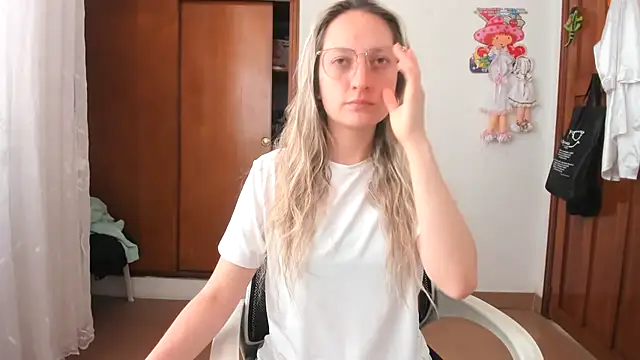 Adele johnsonn1 online show from 10/02/25, 03:52