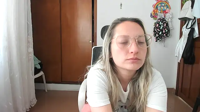 Adele johnsonn1 online show from 10/09/25, 02:59