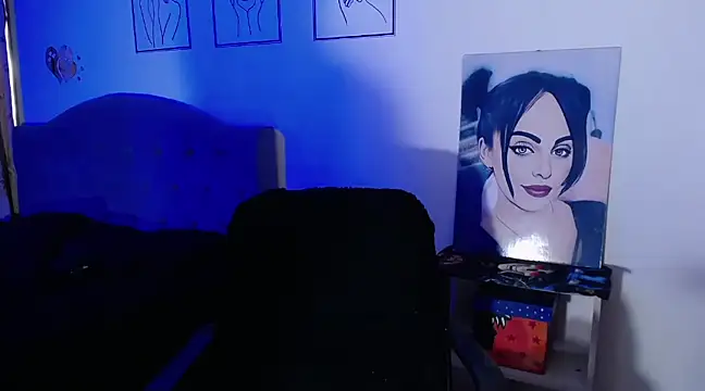 Snapshot of violett_honney chatting on 01/19/25, 10:39 violett honney online show from 01/19/25, 10:39