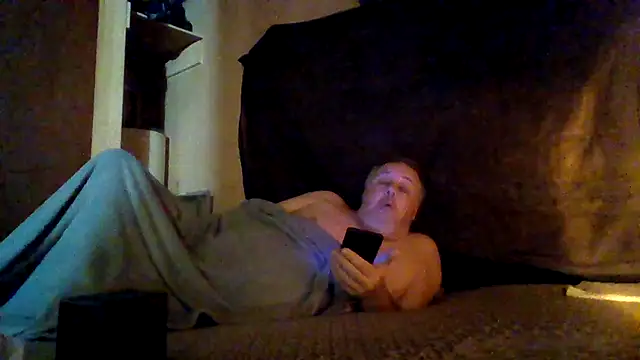 Nightshade7712 online show from 10/25/25, 11:51