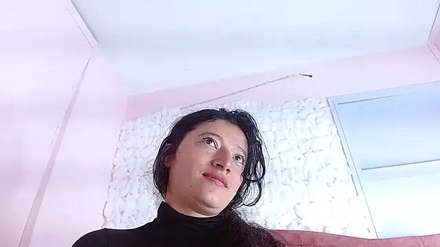 lunazulsj online show from 01/25/25, 04:46