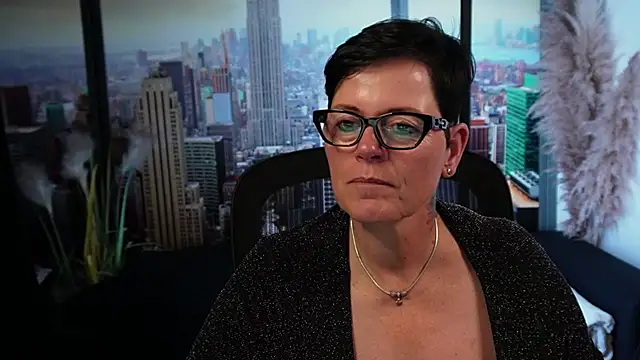 ninarandmann online show from 10/29/25, 06:53