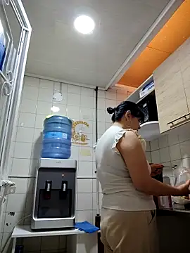 Natasha milf   online show from 11/01/25, 12:40