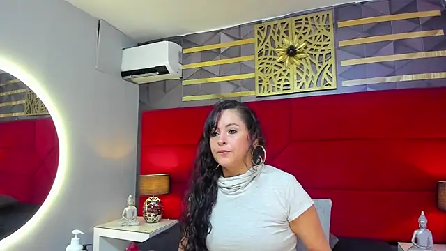 Snapshot of hanny_milf chatting on 01/07/25, 11:48 hanny milf online show from 01/07/25, 11:48