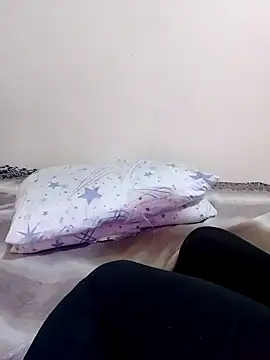 MaskedGQ online show from 10/22/25, 09:58