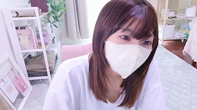 Snapshot of Mii_v_v chatting on 09/28/25, 12:16 Mii v v online show from 09/28/25, 12:16