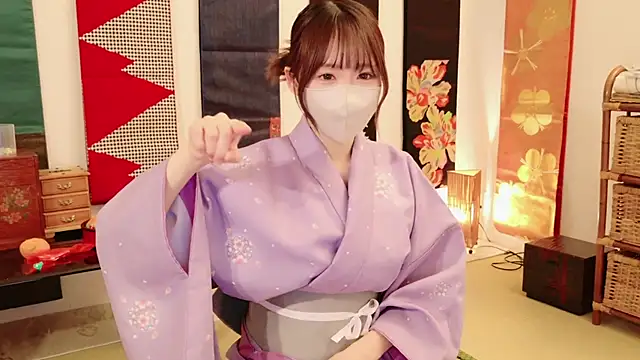 Snapshot of Yui-Ch chatting on 01/01/25, 03:14 Yui-Ch online show from 01/01/25, 03:14