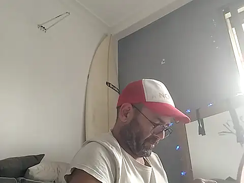 DJUX online show from 02/19/25, 11:06