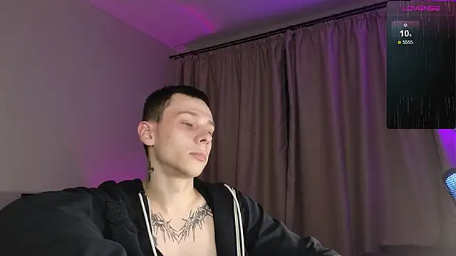 R1mmo   online show from 10/12/25, 07:46