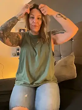 blondebitch2 online show from 01/21/25, 01:32