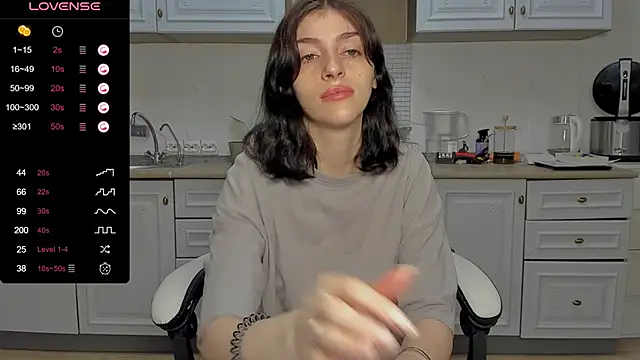 Snapshot of broosnica1 chatting on 01/12/25, 08:14 broosnica1 online show from 01/12/25, 08:14