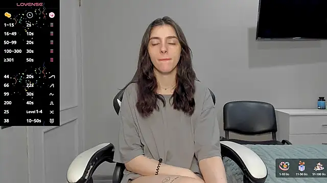 broosnica1 online show from 11/18/25, 07:35