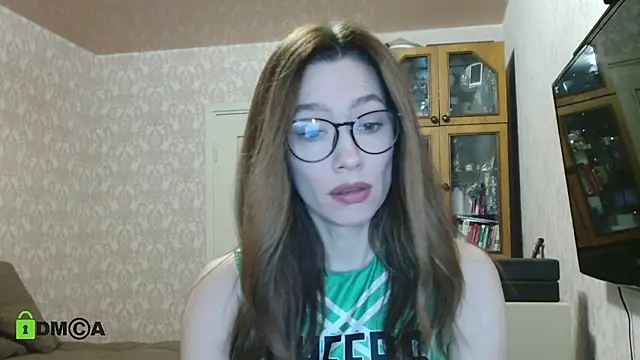 Snapshot of alicia_spicy chatting on 01/22/25, 03:52 alicia spicy online show from 01/22/25, 03:52