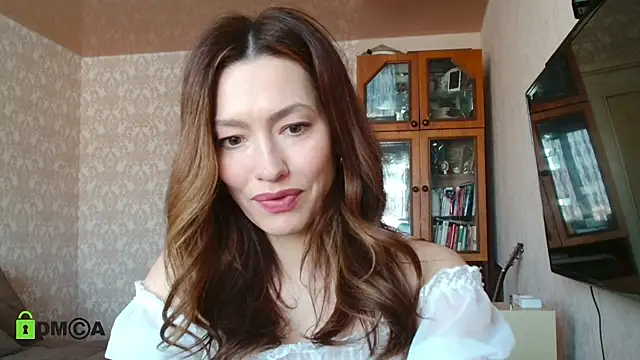 Snapshot of alicia_spicy chatting on 02/21/25, 07:34 alicia spicy online show from 02/21/25, 07:34