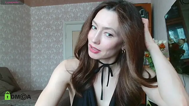 Snapshot of alicia_spicy chatting on 03/11/25, 07:48 alicia spicy online show from 03/11/25, 07:48