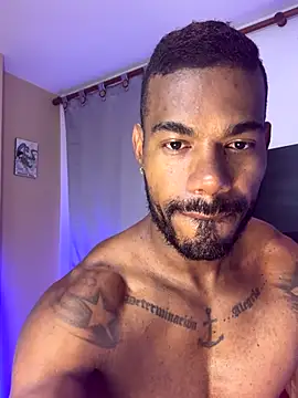 Snapshot of Ganiimedes chatting on 11/01/25, 07:16 Ganiimedes online show from 11/01/25, 07:16