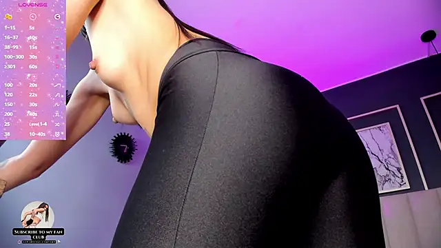 Snapshot of Lissy__Dream chatting on 03/14/25, 12:43 Lissy Dream online show from 03/14/25, 12:43