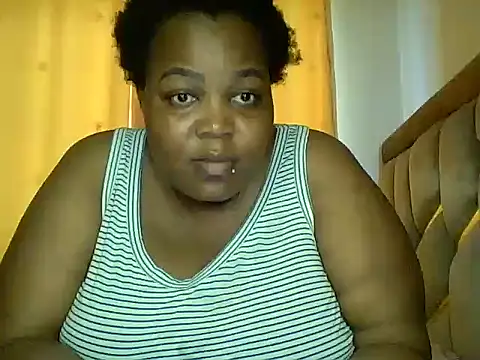 Snapshot of KINKYGIRL30 chatting on 10/11/25, 08:35 KINKYGIRL30 online show from 10/11/25, 08:35