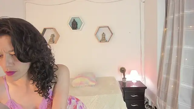Snapshot of Paloma_victory chatting on 02/16/25, 12:19 Paloma victory online show from 02/16/25, 12:19