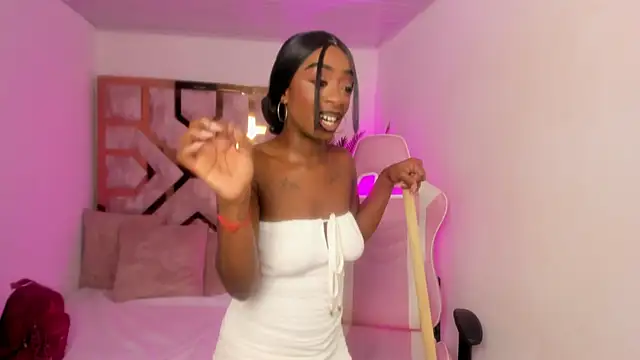 Snapshot of Anny_osorio chatting on 03/03/25, 07:28 Anny osorio online show from 03/03/25, 07:28