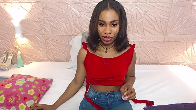 Snapshot of Amarantha_love69 chatting on 03/03/25, 01:20 Amarantha love69 online show from 03/03/25, 01:20