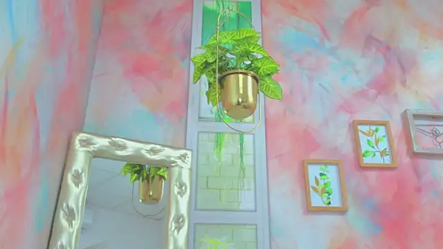 Snapshot of Idiris_big chatting on 10/08/25, 01:31 Idiris big online show from 10/08/25, 01:31