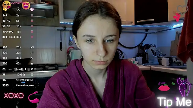 Snapshot of _Nika_Kik chatting on 02/28/25, 04:53 Nika Kik online show from 02/28/25, 04:53