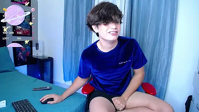 Snapshot of andyboy- chatting on 02/16/25, 03:37 andyboy- online show from 02/16/25, 03:37