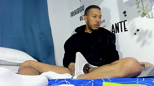 Aronxxs online show from 10/20/25, 11:10