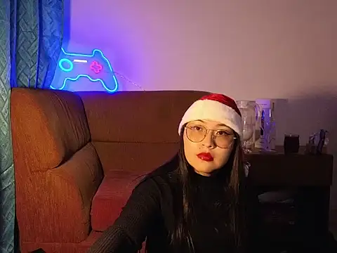 Snapshot of Caroll_Luna chatting on 12/06/24, 04:58 Caroll Luna online show from 12/06/24, 04:58